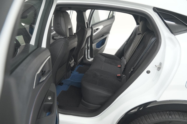 Renault Rafale 1.2 E-Tech 4x4 plug-in hybrid 300 Esprit Alpine | 360 Camera | Elektronische Kofferklep | Pack Winter