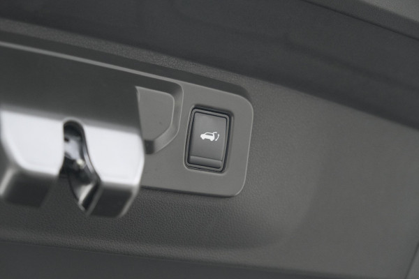 Renault Rafale 1.2 E-Tech 4x4 plug-in hybrid 300 Esprit Alpine | 360 Camera | Elektronische Kofferklep | Pack Winter