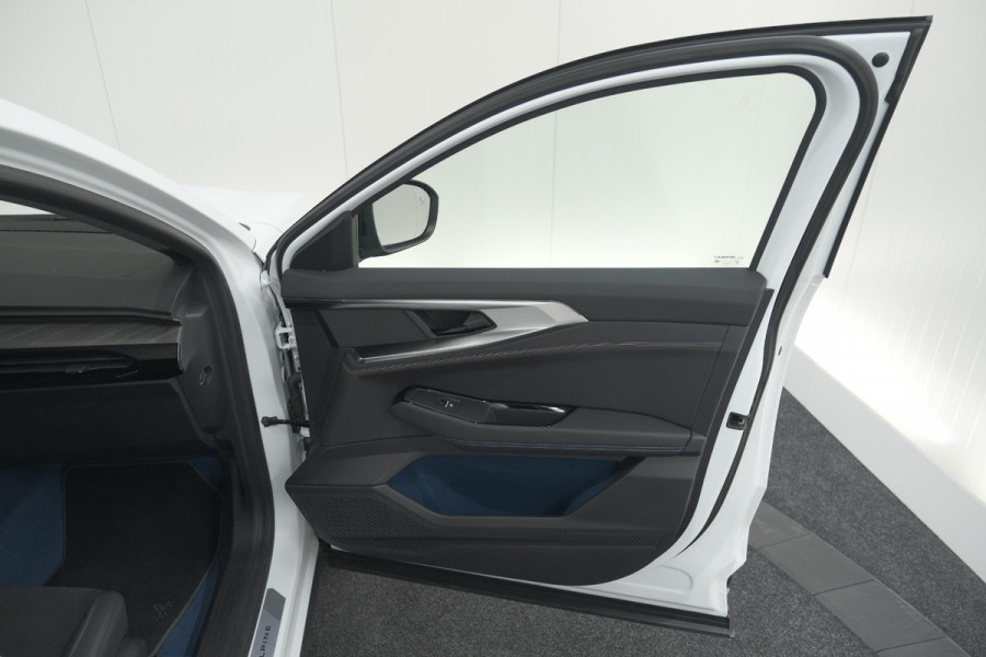 Renault Rafale 1.2 E-Tech 4x4 plug-in hybrid 300 Esprit Alpine | 360 Camera | Elektronische Kofferklep | Pack Winter