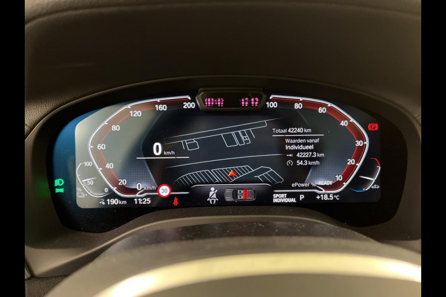 BMW iX3 High Executive 80 kWh M-Sport HUD Pano Adapt.Cruise Memory