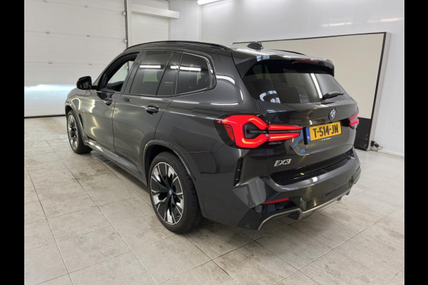 BMW iX3 High Executive 80 kWh M-Sport HUD Pano Adapt.Cruise Memory