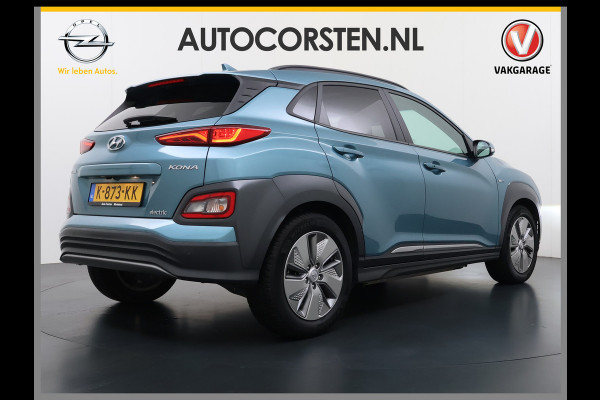 Hyundai Kona EV 64kWh SOH 100% Fase 3 Warmtepomp Leder Schuif-/kanteldak Head-Up Display Adap.Cruise Apple Carplay Android Auto Navi Ecc Came Keyless Stoelverwarming/Koeling Stuurverwarming Elek.Stoelen Blind Spot Monitoring Lane Assist DAB Led Origineel Nederlandse Auto Super compleet!