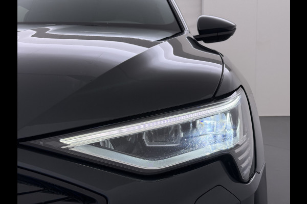 Audi e-tron 50 Quattro 71kWh SOH 90% Leder Camera Panoramadak Adap.Cruise Apple Carplay Android Auto Business Edition Plus Elek.Stoelen Memory Elek.Achterklep Stoelverwarming Led Lmv 21" Optiek-pakket zwart Origineel Nederlandse Auto