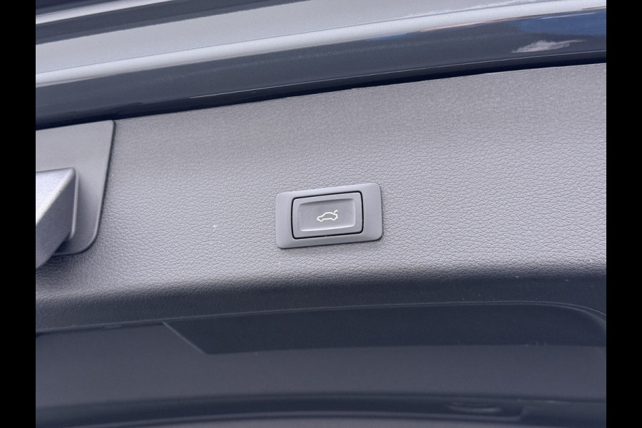 Audi e-tron 50 Quattro 71kWh SOH 90% Leder Camera Panoramadak Adap.Cruise Apple Carplay Android Auto Business Edition Plus Elek.Stoelen Memory Elek.Achterklep Stoelverwarming Led Lmv 21" Optiek-pakket zwart Origineel Nederlandse Auto