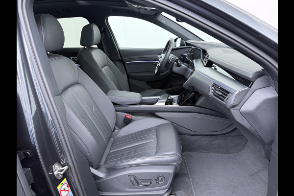 Audi e-tron 50 Quattro 71kWh SOH 90% Leder Camera Panoramadak Adap.Cruise Apple Carplay Android Auto Business Edition Plus Elek.Stoelen Memory Elek.Achterklep Stoelverwarming Led Lmv 21" Optiek-pakket zwart Origineel Nederlandse Auto