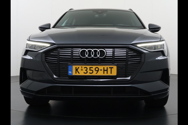 Audi e-tron 50 Quattro 71kWh SOH 90% Leder Camera Panoramadak Adap.Cruise Apple Carplay Android Auto Business Edition Plus Elek.Stoelen Memory Elek.Achterklep Stoelverwarming Led Lmv 21" Optiek-pakket zwart Origineel Nederlandse Auto