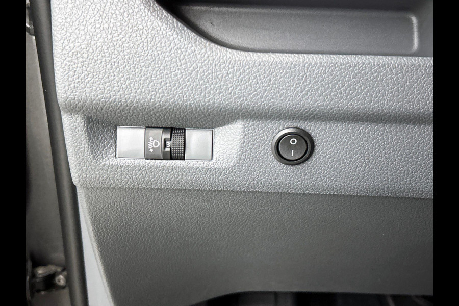 Opel Vivaro 2.0 CDTI L3H1 Dubbele Cabine Edition 6-zits Automaat Airco Navigatie Trekhaak