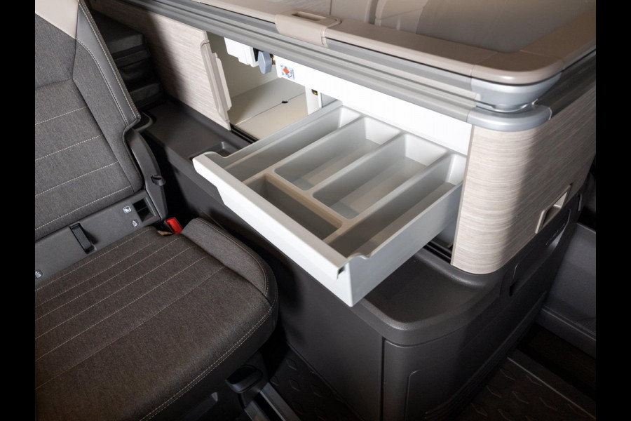 Volkswagen California Ocean eHybrid 4Motion / 245pk / Trekhaak /