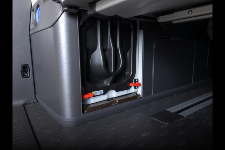 Volkswagen California Ocean eHybrid 4Motion / 245pk / Trekhaak /