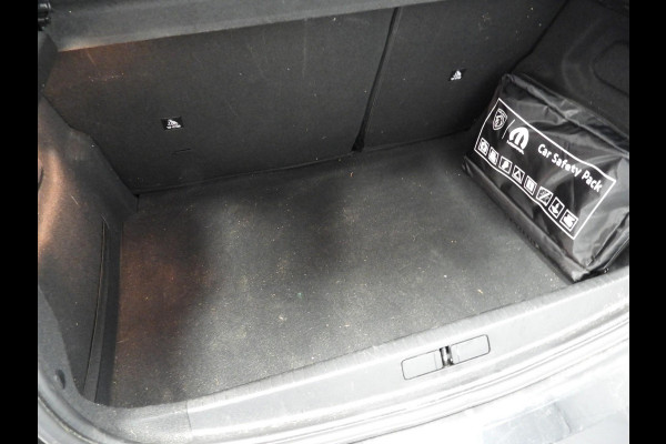 Peugeot e-208 EV Active Pack 50 kWh NAVI/CLIMA/CRUISE/PDC/16"LMV!