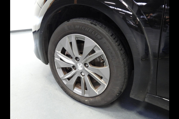 Peugeot e-208 EV Active Pack 50 kWh NAVI/CLIMA/CRUISE/PDC/16"LMV!