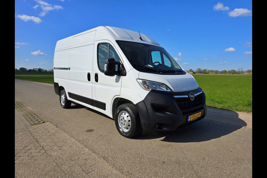 Opel Movano 2.2D 140 L2H2 3.5T - 140 Pk - Euro 6 - ParkeerCamera - Airco - Cruise Control