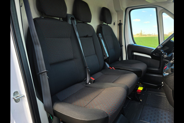 Opel Movano 2.2D 140 L2H2 3.5T - 140 Pk - Euro 6 - ParkeerCamera - Airco - Cruise Control