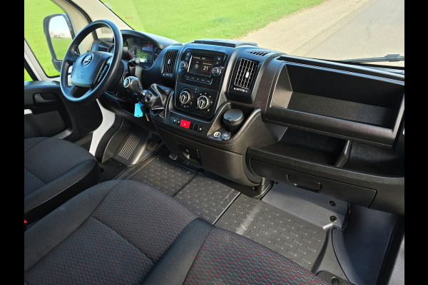 Opel Movano 2.2D 140 L2H2 3.5T - 140 Pk - Euro 6 - ParkeerCamera - Airco - Cruise Control