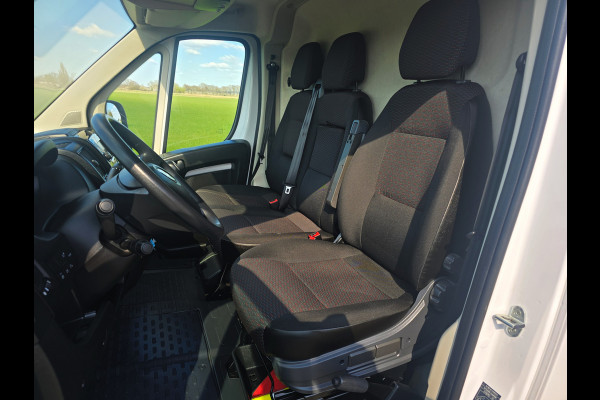 Opel Movano 2.2D 140 L2H2 3.5T - 140 Pk - Euro 6 - ParkeerCamera - Airco - Cruise Control