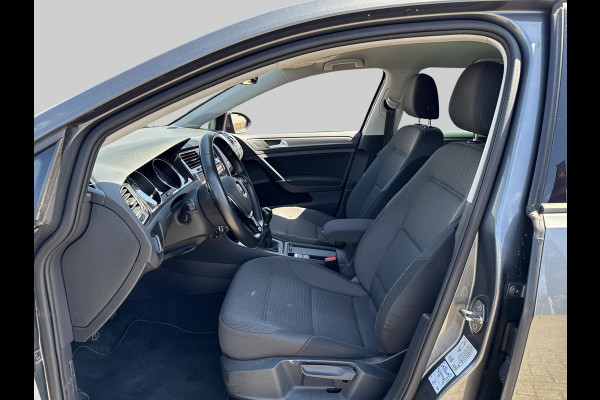 Volkswagen Golf 1.5 TSI Comfortline Business  | 130PK | adaptive cruise | trekhaak | Apple Carplay/Android Auto