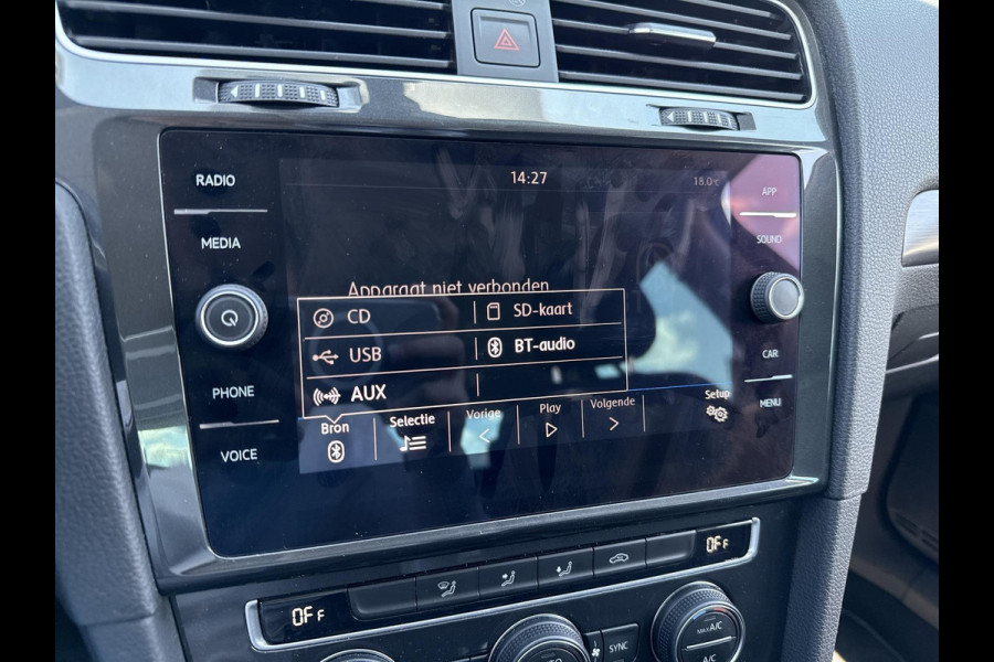 Volkswagen Golf 1.5 TSI Comfortline Business  | 130PK | adaptive cruise | trekhaak | Apple Carplay/Android Auto