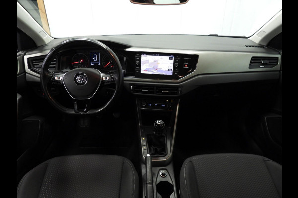 Volkswagen Polo 1.0 TSI Comfortline Business NAVI/CLIMA/CAMERA/17"LMV!