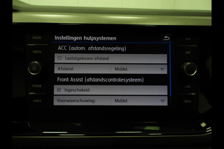 Volkswagen Polo 1.0 TSI Comfortline Business NAVI/CLIMA/CAMERA/17"LMV!