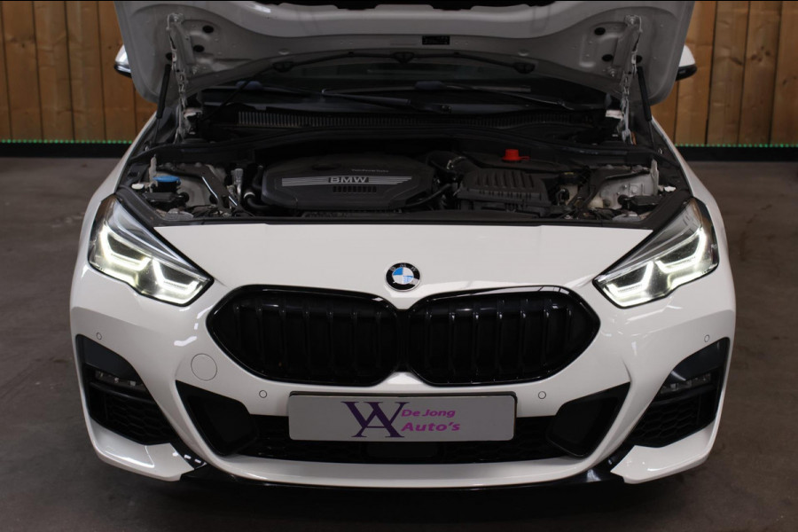 BMW 2 Serie Gran Coupé 218i M-Sport *Pano*Camera*Sportstoelen*Head-Up*Leder*