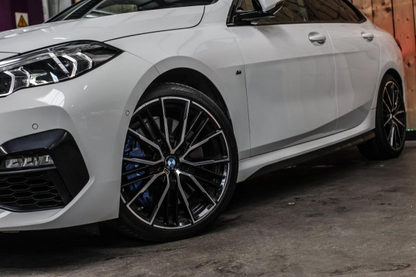BMW 2 Serie Gran Coupé 218i M-Sport *Pano*Camera*Sportstoelen*Head-Up*Leder*