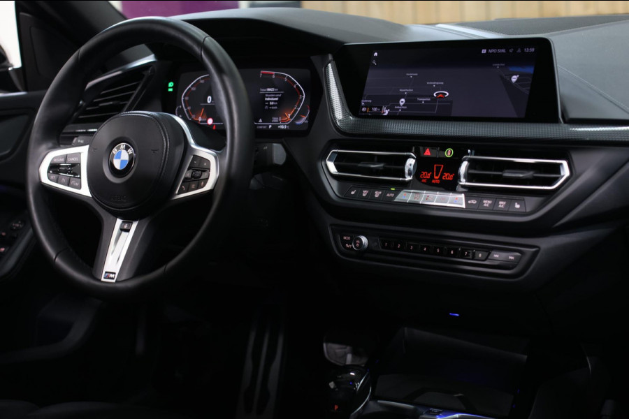 BMW 2 Serie Gran Coupé 218i M-Sport *Pano*Camera*Sportstoelen*Head-Up*Leder*