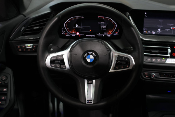 BMW 2 Serie Gran Coupé 218i M-Sport *Pano*Camera*Sportstoelen*Head-Up*Leder*