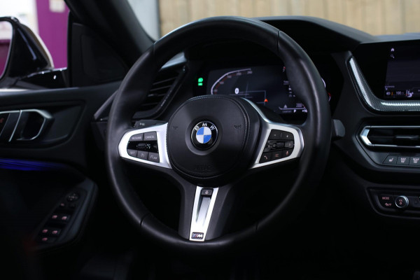 BMW 2 Serie Gran Coupé 218i M-Sport *Pano*Camera*Sportstoelen*Head-Up*Leder*