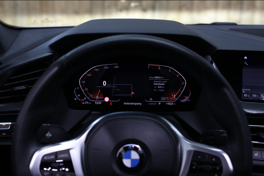 BMW 2 Serie Gran Coupé 218i M-Sport *Pano*Camera*Sportstoelen*Head-Up*Leder*