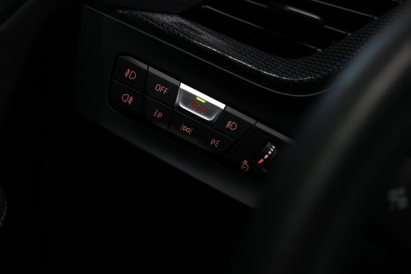 BMW 2 Serie Gran Coupé 218i M-Sport *Pano*Camera*Sportstoelen*Head-Up*Leder*