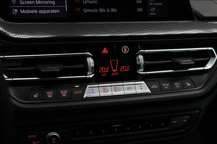 BMW 2 Serie Gran Coupé 218i M-Sport *Pano*Camera*Sportstoelen*Head-Up*Leder*