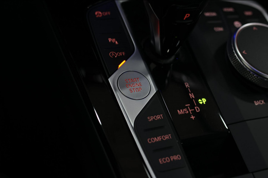 BMW 2 Serie Gran Coupé 218i M-Sport *Pano*Camera*Sportstoelen*Head-Up*Leder*