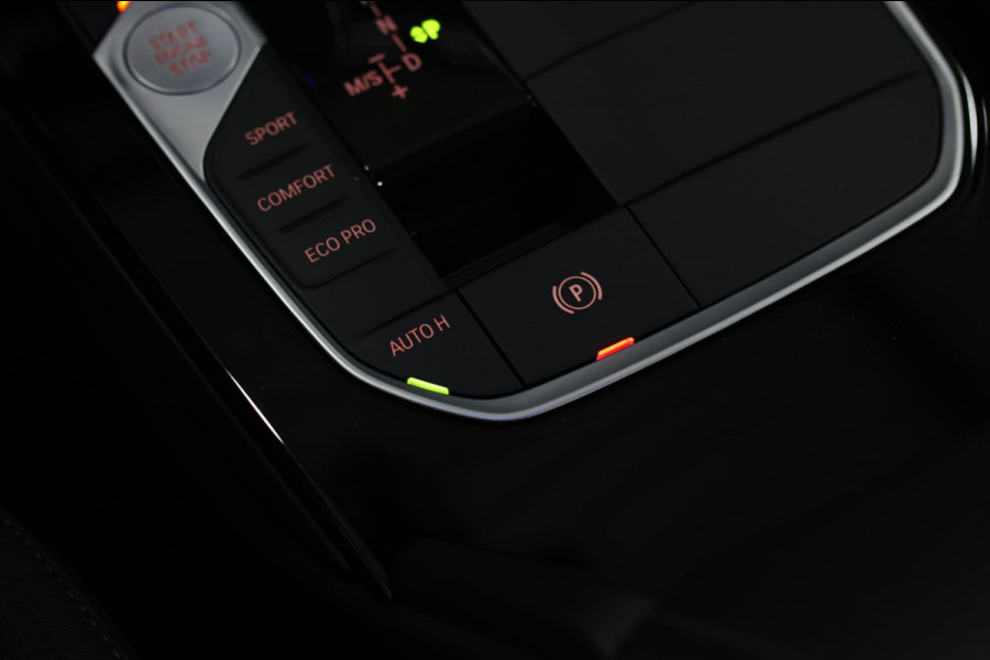 BMW 2 Serie Gran Coupé 218i M-Sport *Pano*Camera*Sportstoelen*Head-Up*Leder*