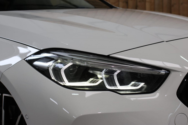BMW 2 Serie Gran Coupé 218i M-Sport *Pano*Camera*Sportstoelen*Head-Up*Leder*