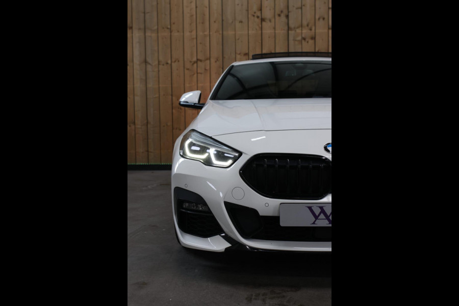 BMW 2 Serie Gran Coupé 218i M-Sport *Pano*Camera*Sportstoelen*Head-Up*Leder*