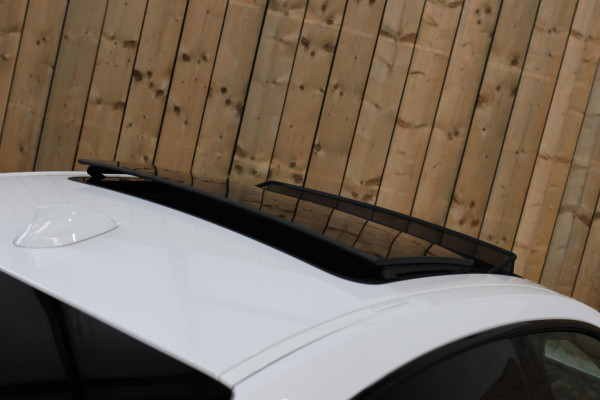 BMW 2 Serie Gran Coupé 218i M-Sport *Pano*Camera*Sportstoelen*Head-Up*Leder*