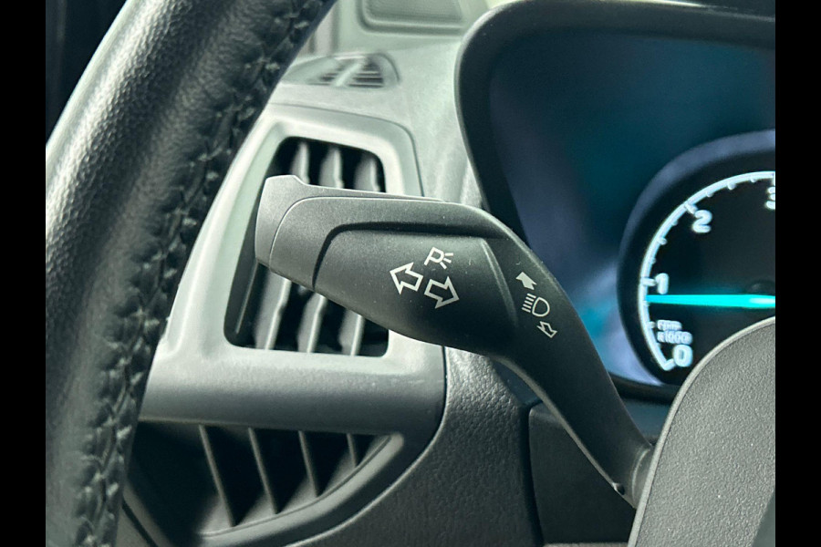 Ford Transit Connect 1.5 EcoBlue Aut. L2 Trend Navi Airco PDC Achter Cruise Control 3-Zits Camera DAB+