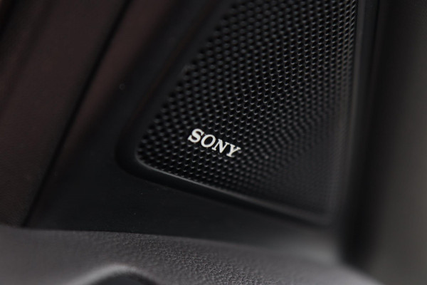 Ford Kuga 1.5 EcoBoost ST Line / PANODAK / KEYLESS / CAMERA / CARPLAY / STOEL+STUURVERW