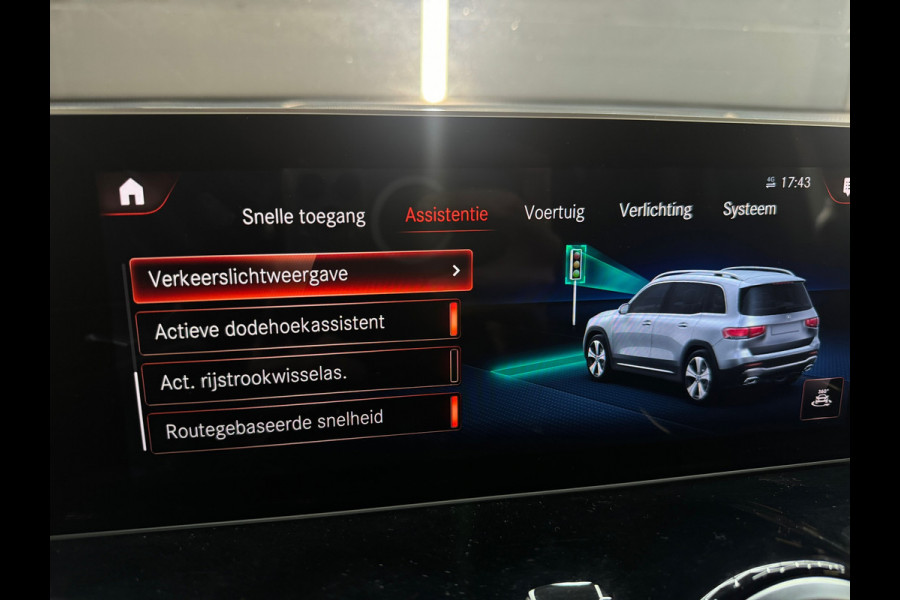 Mercedes-Benz Glb 250 4MATIC AMG Pano|Memory|Burmester|Keyless