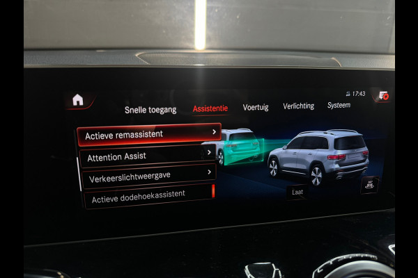 Mercedes-Benz Glb 250 4MATIC AMG Pano|Memory|Burmester|Keyless