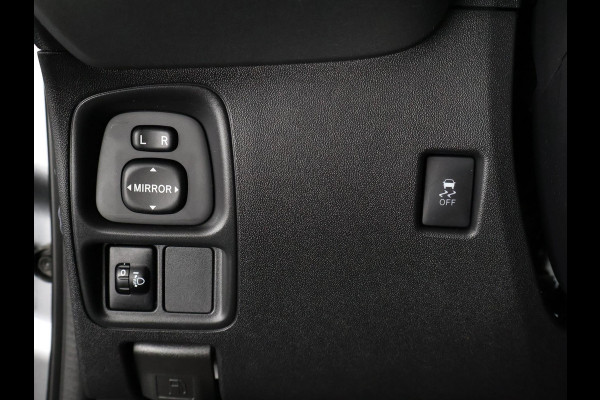 Toyota Aygo 1.0 VVT-i X-PLAY AUTOMAAT GARANTIE TOT 10-2031 BIJNA 2022. APPLE CARPLAY & ANDROID AUTO . ACHTERUITRIJ CAMERA .