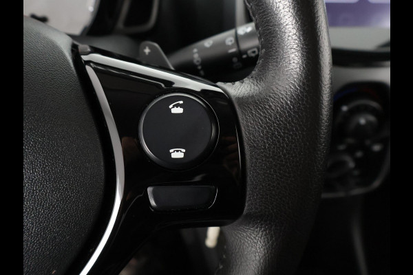 Toyota Aygo 1.0 VVT-i X-PLAY AUTOMAAT GARANTIE TOT 10-2031 BIJNA 2022. APPLE CARPLAY & ANDROID AUTO . ACHTERUITRIJ CAMERA .