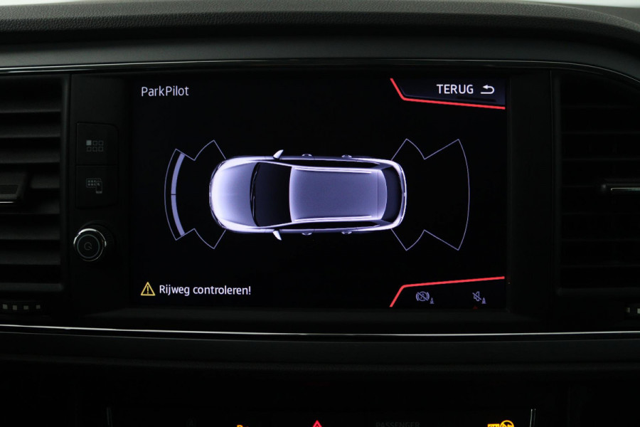 Seat ✅ Leon ST 1.0 EcoTSI Style Business Intense (PARKEERSENSOREN, NAVIGATIE, CARPLAY, CRUISE CONTROL)