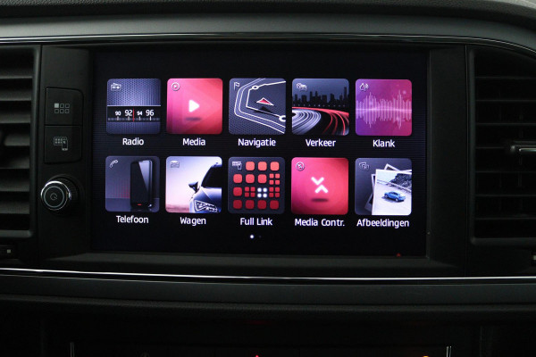 Seat ✅ Leon ST 1.0 EcoTSI Style Business Intense (PARKEERSENSOREN, NAVIGATIE, CARPLAY, CRUISE CONTROL)