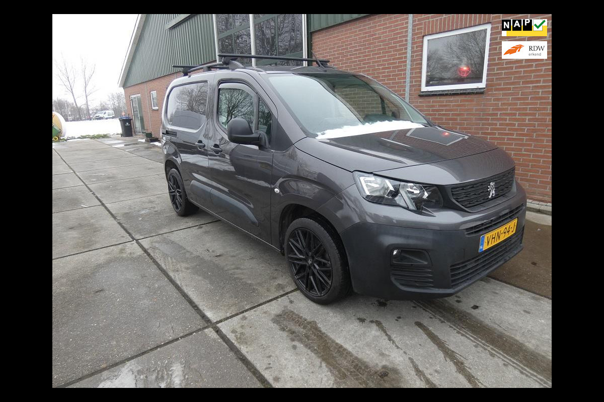 Peugeot Partner 1.5 BlueHDI Premium*3zits*navi leder*18 inch