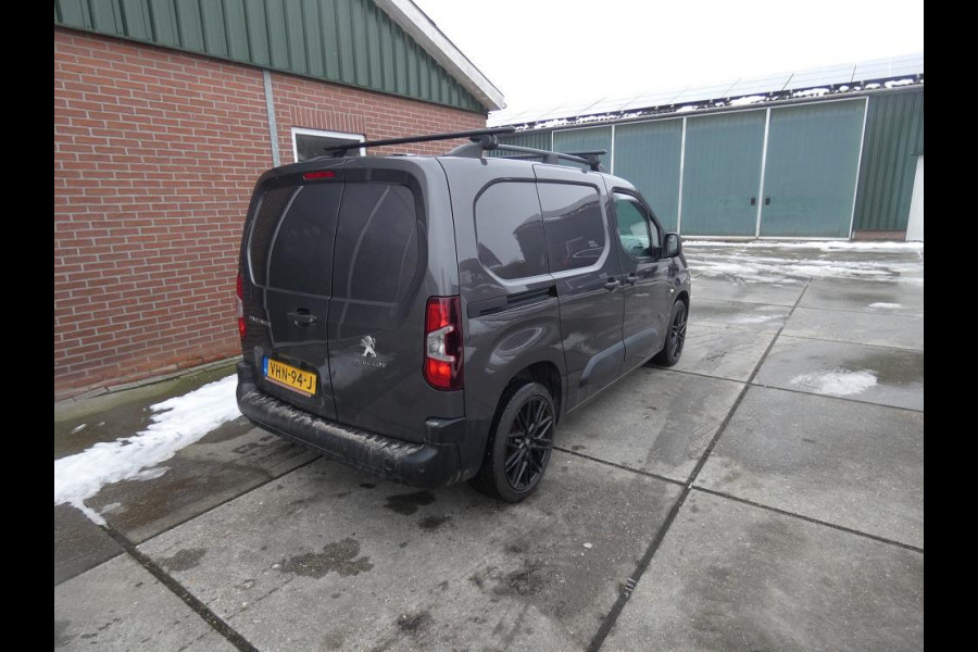 Peugeot Partner 1.5 BlueHDI Premium*3zits*navi leder*18 inch