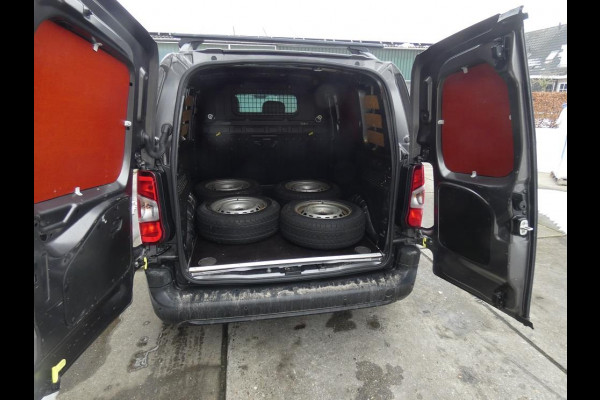 Peugeot Partner 1.5 BlueHDI Premium*3zits*navi leder*18 inch