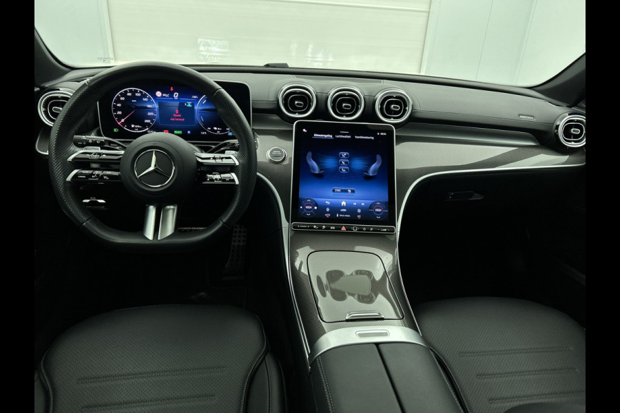 Mercedes-Benz C-Klasse Estate 300 e Star Edition LIMITED AMG | Night Pakket | Panorama Schuif-Kanteldak | Distronic | Apple CarPlay | Sfeerverlichting | Memory voorstoelen. Inclusief 24 maanden MB Certified garantie voor Europa.