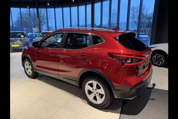 Nissan QASHQAI 1.6DIG-T 163PK Business Trekhaak-1500KG/Winter-pack/360-camera/Pano-dak