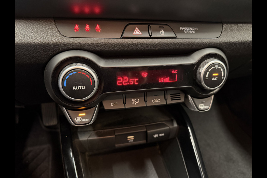 Kia Stonic 1.0 T-GDi 100PK MHEV DynamicLine 7.jr-garantie/Camera/Trekhaak/Navigatie/Keyfree